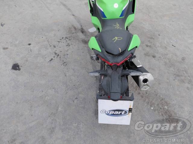 2026 KAWASAKI NINJA 500 
