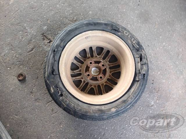 2002 FORD FOCUS 