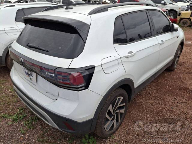 2025 VOLKSWAGEN T-CROSS 