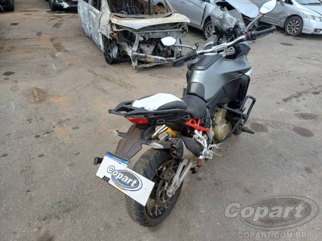 2023 DUCATI MULTISTRADA 