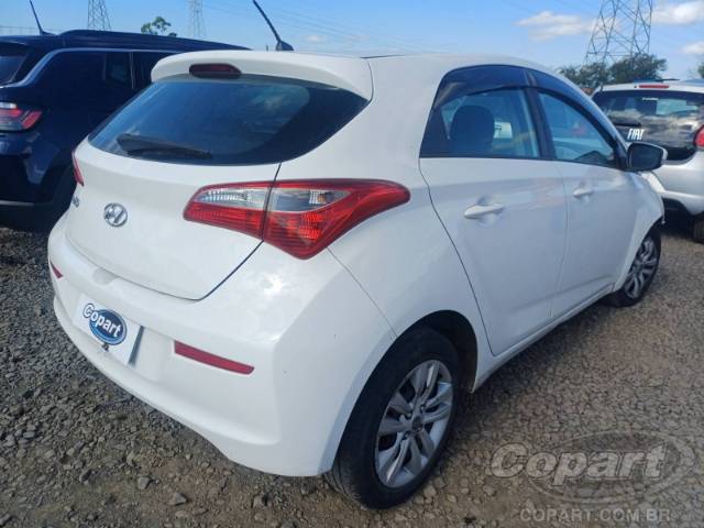 2016 HYUNDAI HB20 