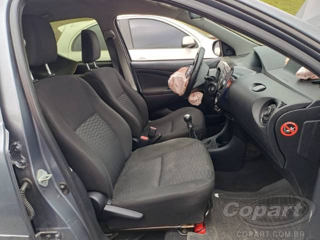 2016 TOYOTA ETIOS 