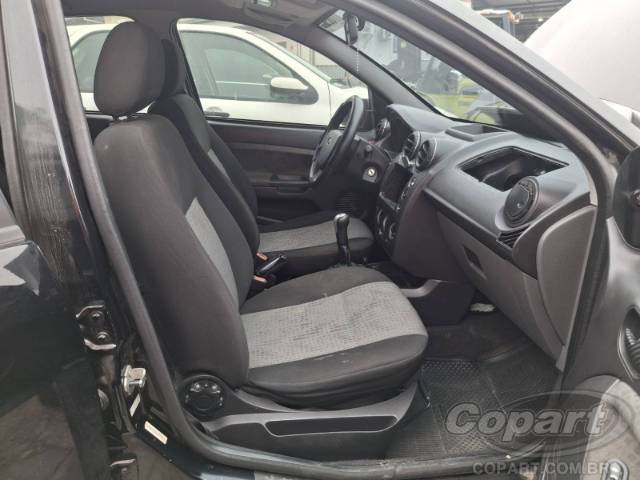 2011 FORD FIESTA SEDAN 