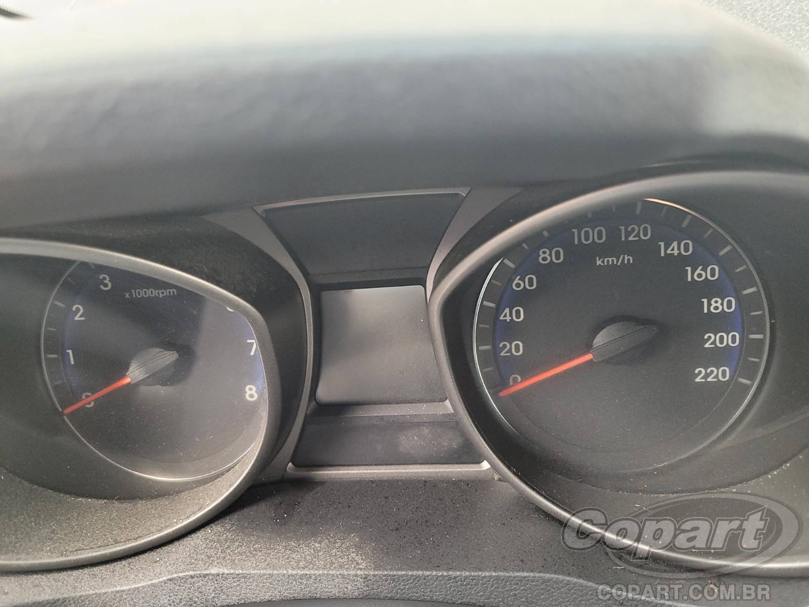 Foto 8 de 10: 2015 HYUNDAI HB20S