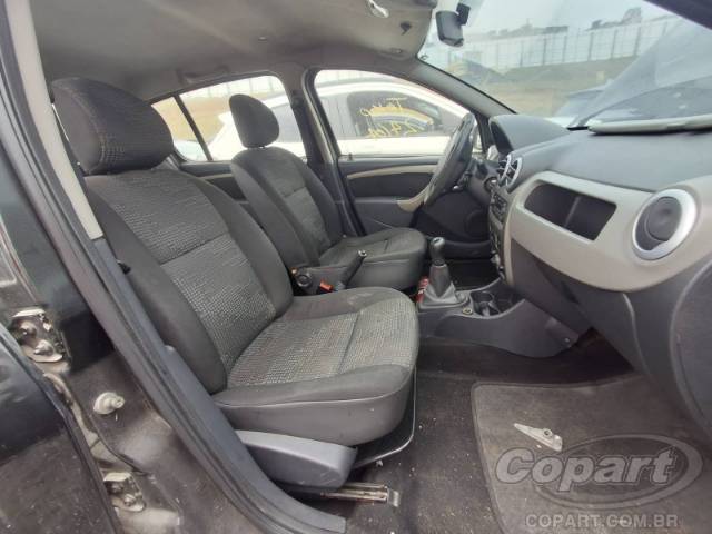 2011 RENAULT SANDERO 