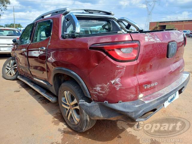2017 FIAT TORO 