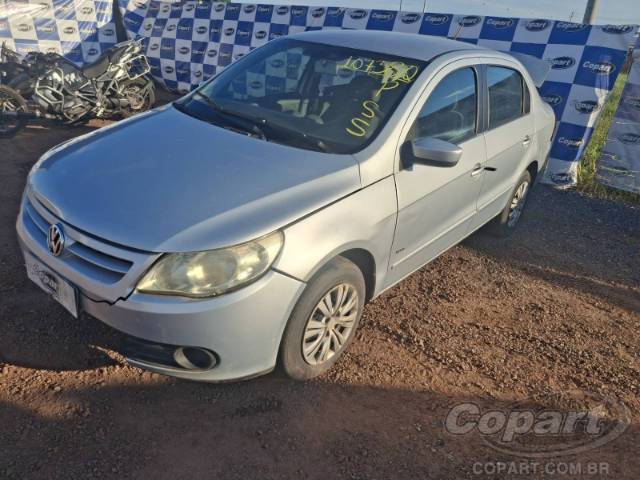 2011 VOLKSWAGEN VOYAGE 