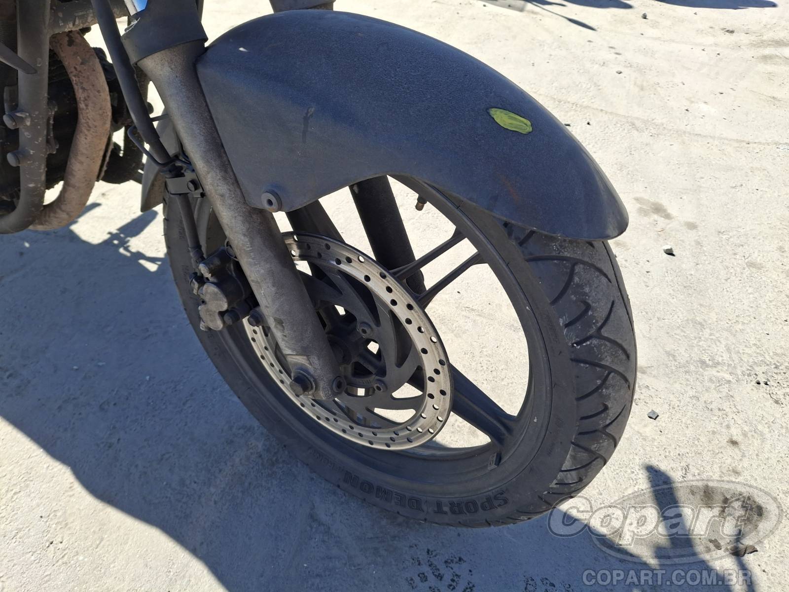 Foto 8 de 10: 2013 YAMAHA FAZER