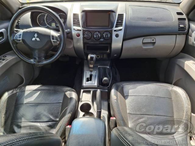 2012 MITSUBISHI PAJERO DAKAR 