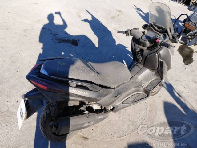 2021 YAMAHA XMAX 