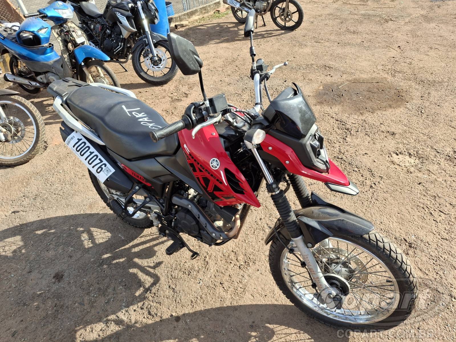 YAMAHA CROSSER 2023