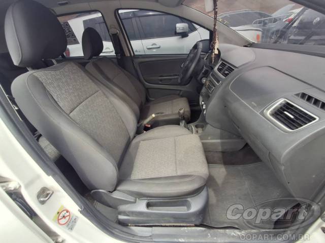 2014 VOLKSWAGEN FOX 