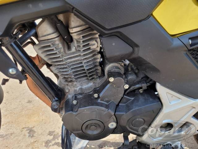 2023 HONDA CB 300F 