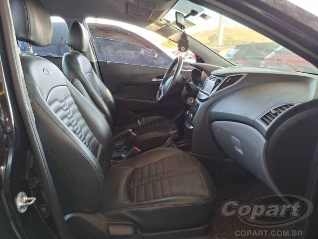 2016 HYUNDAI HB20S 