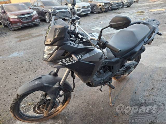 2025 HONDA XRE SAHARA 300 