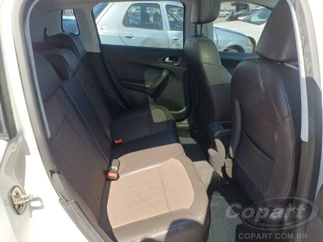2017 PEUGEOT 2008 