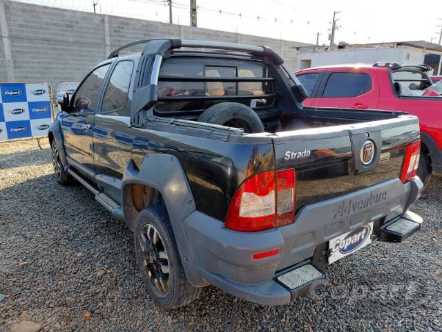 2013 FIAT STRADA 