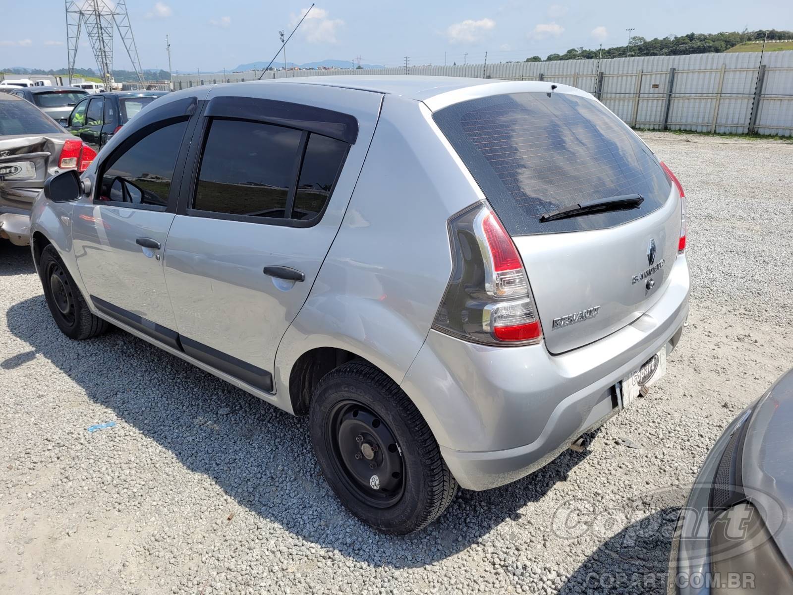 Foto 3: 2014 RENAULT SANDERO