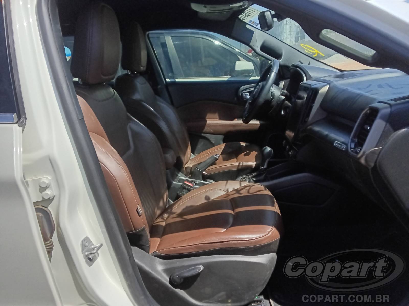 Foto 5: 2023 FIAT TORO
