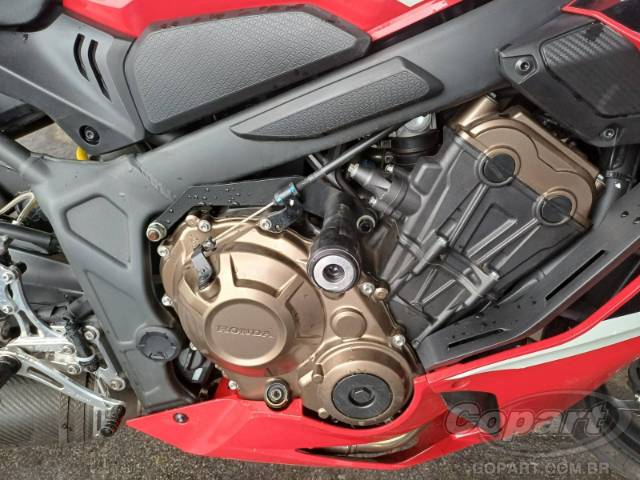 2022 HONDA CBR 650R 