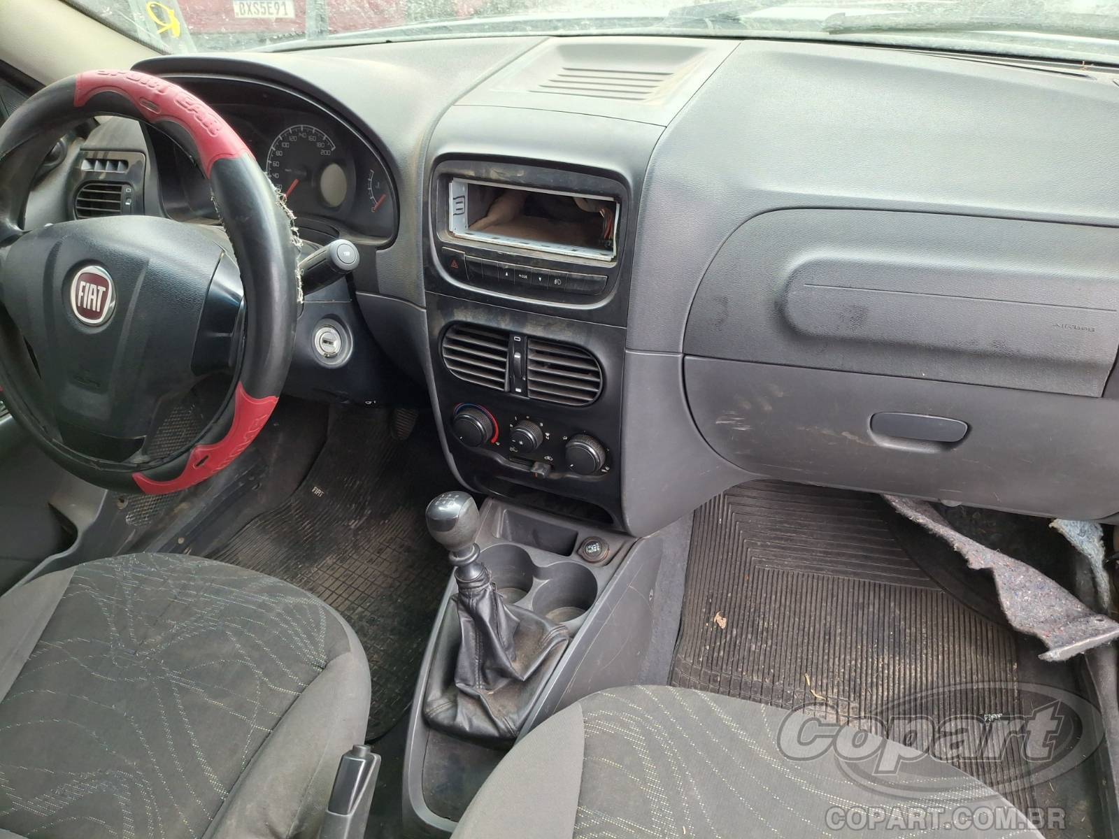 Foto 9 de 14: 2015 FIAT STRADA