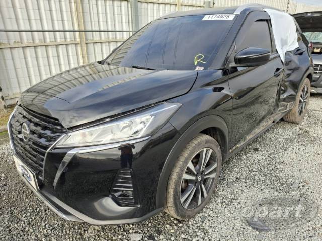 2022 NISSAN KICKS 