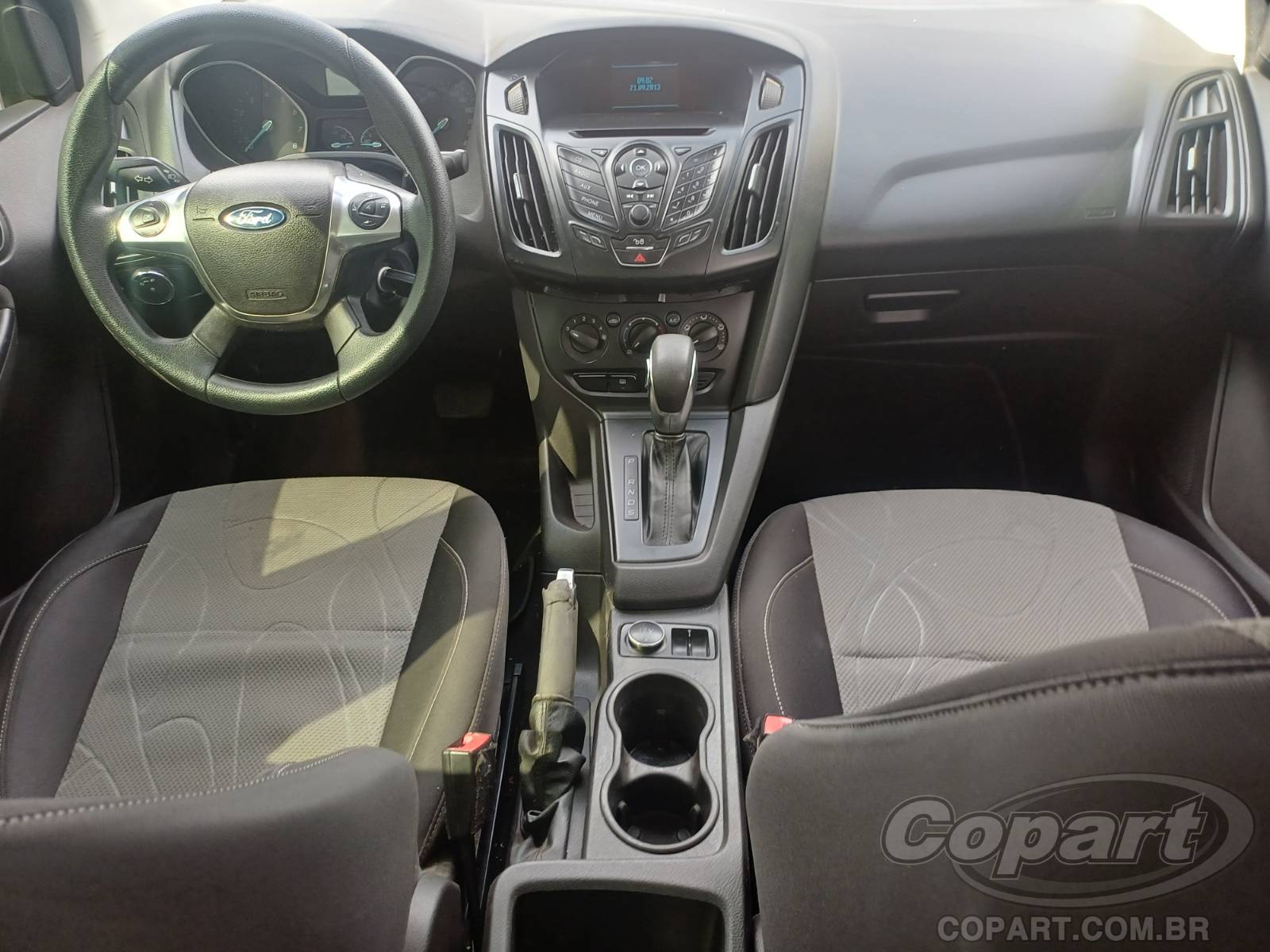 Foto 9 de 10: 2014 FORD FOCUS SEDAN