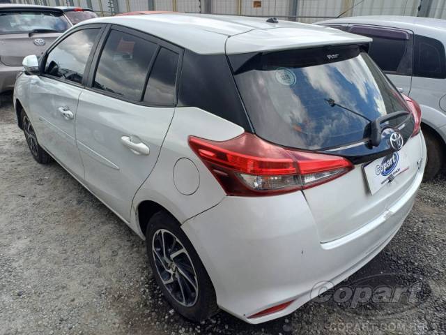 2023 TOYOTA YARIS 
