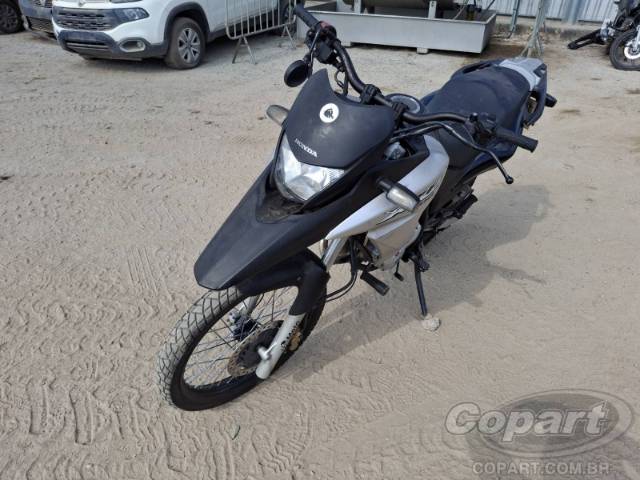 2017 HONDA XRE 300 