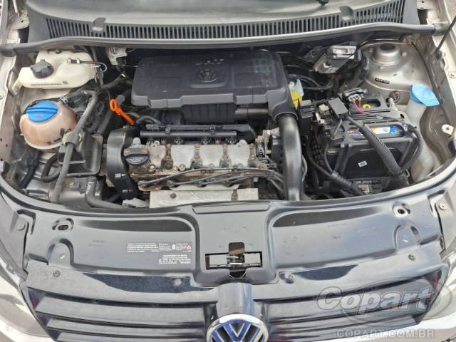 2011 VOLKSWAGEN FOX 