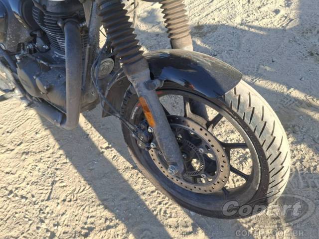 2026 ROYAL ENFIELD HUNTER 