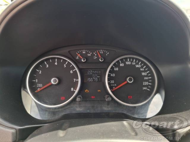 2011 VOLKSWAGEN VOYAGE 