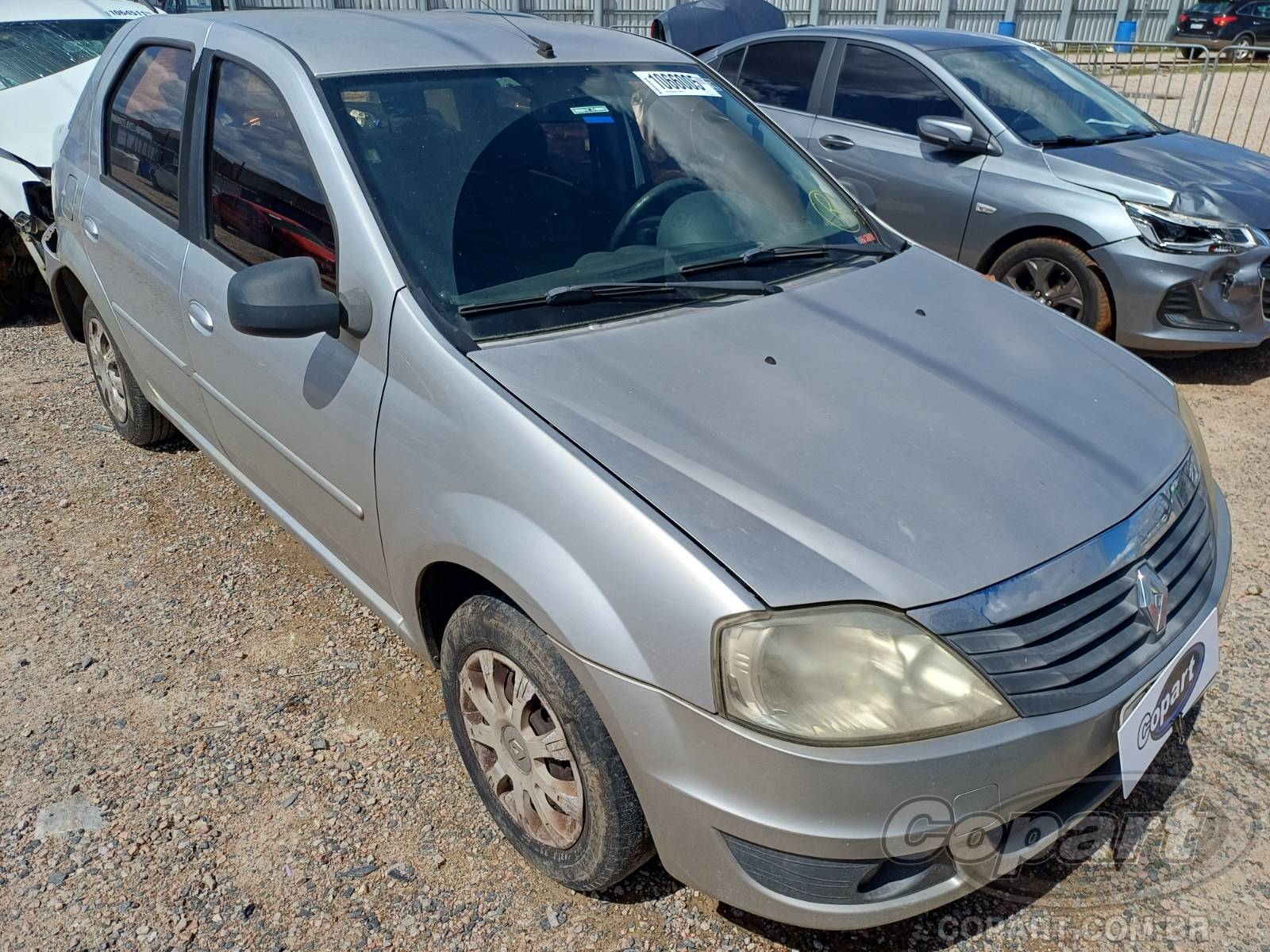 Veículo Renault Logan RENAULT LOGAN 1.0 16V 2011 em leilão