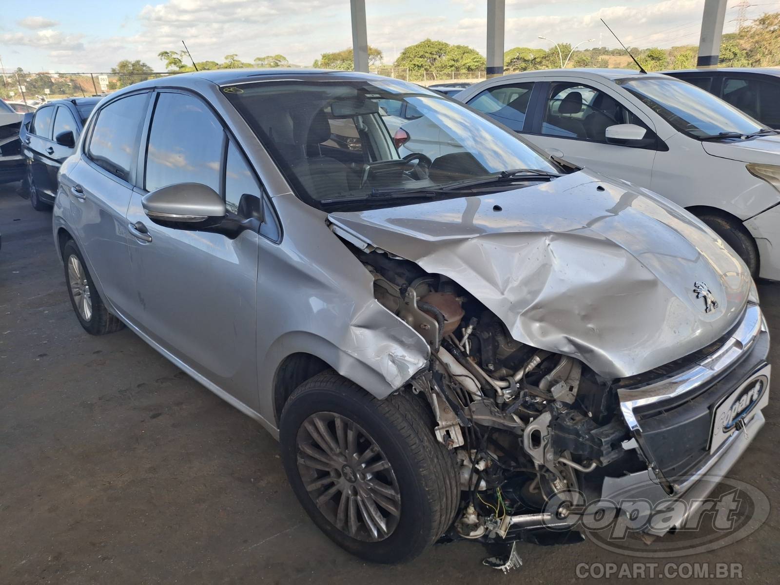 Peugeot 208 1.6 16V VVT