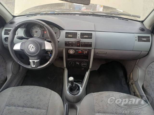 2001 VOLKSWAGEN GOL 
