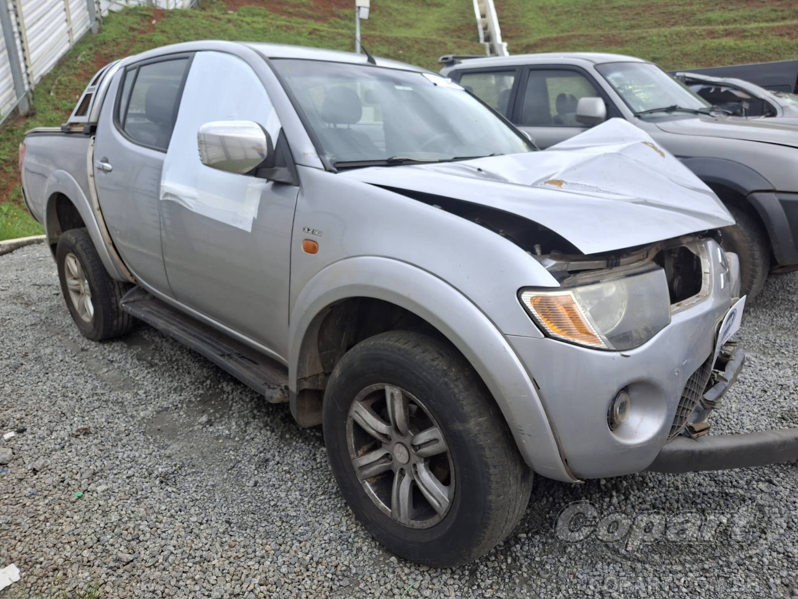 Veículo Mitsubishi L200 Mitsubishi L200 Triton 3.2 Turbo 2008 2008 em leilão