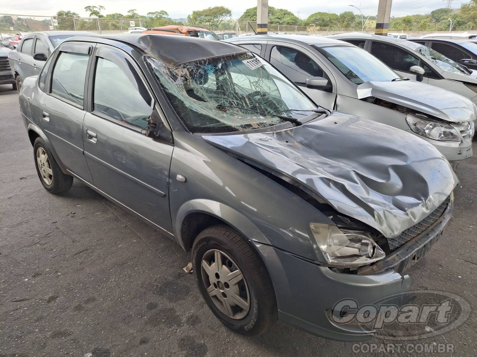 Veículo GM - Chevrolet Chevrolet Chevrolet Classic 2014 1.0 VHC Flex 2014 em leilão