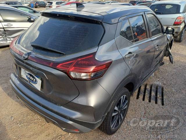 2024 NISSAN KICKS 