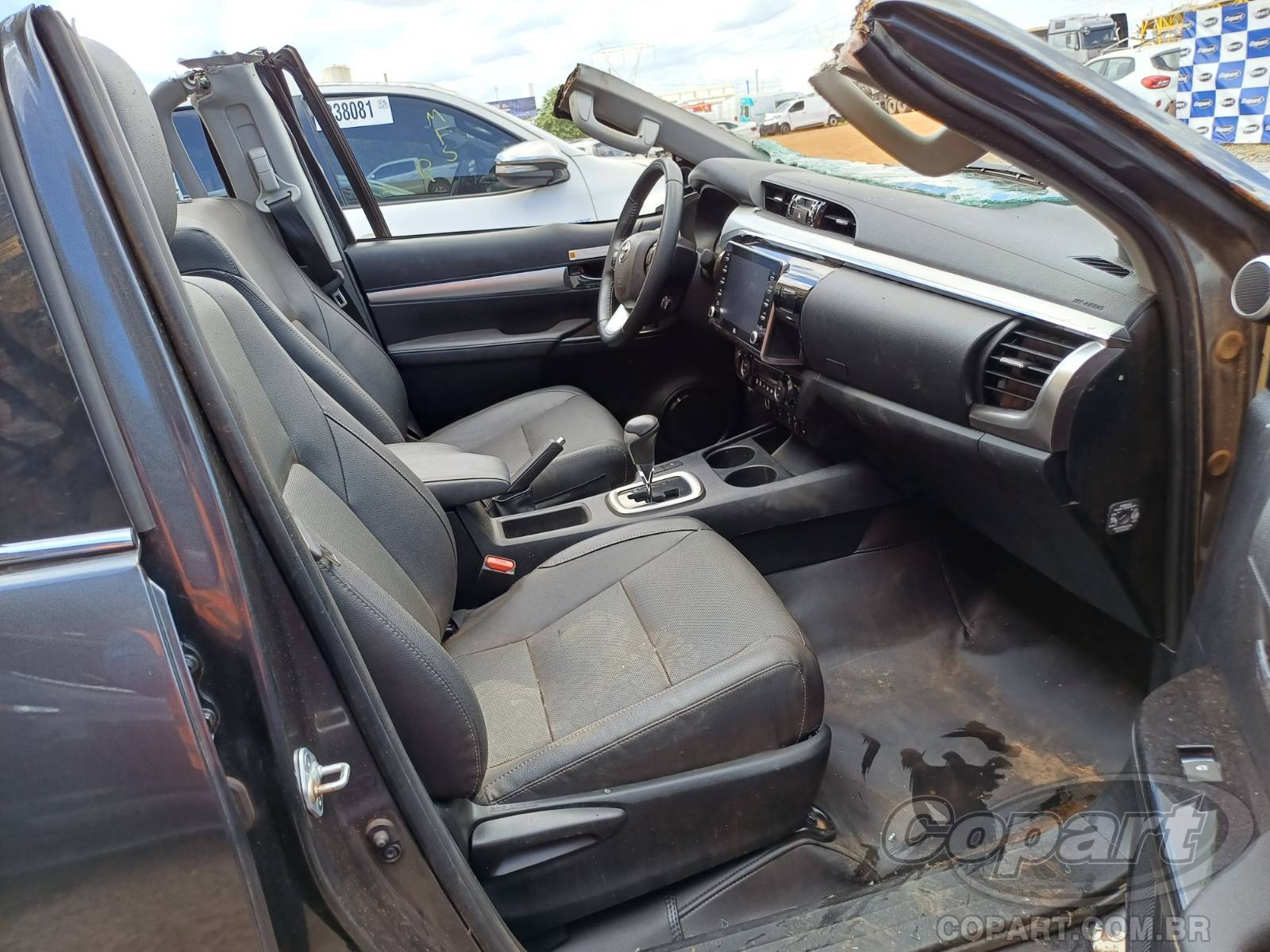 2023 TOYOTA HILUX CD — leilão em Goiânia/GO (foto 5)