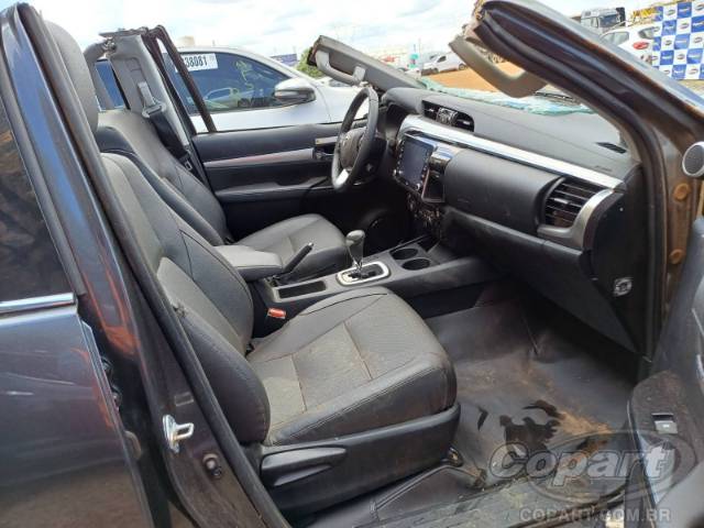 2023 TOYOTA HILUX CD 