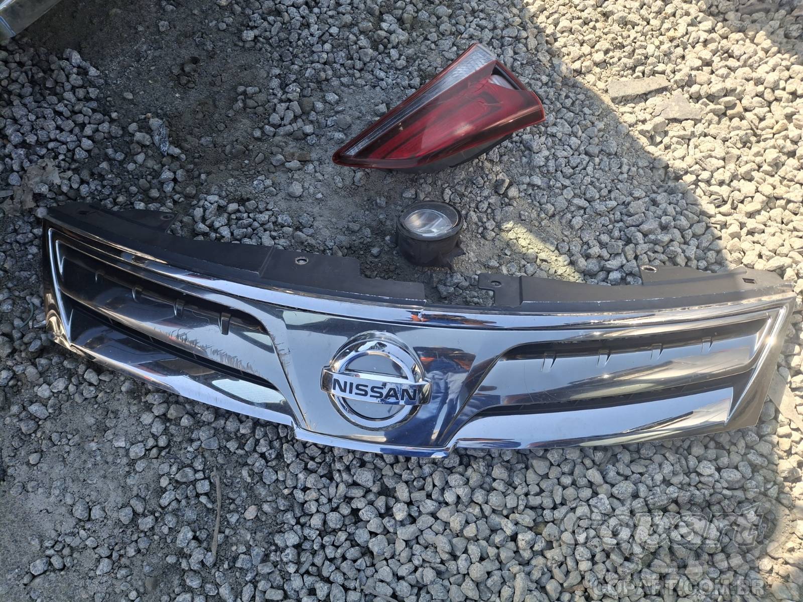 2013 NISSAN LIVINA — foto 11 de 14