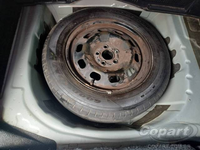 2024 VOLKSWAGEN POLO 