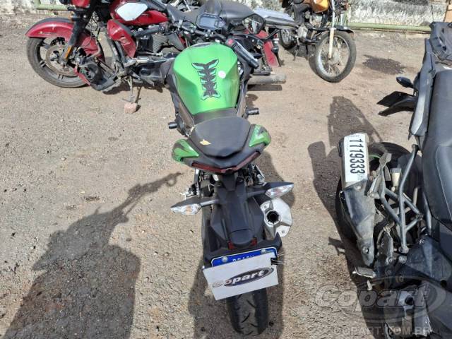 2025 KAWASAKI Z500 