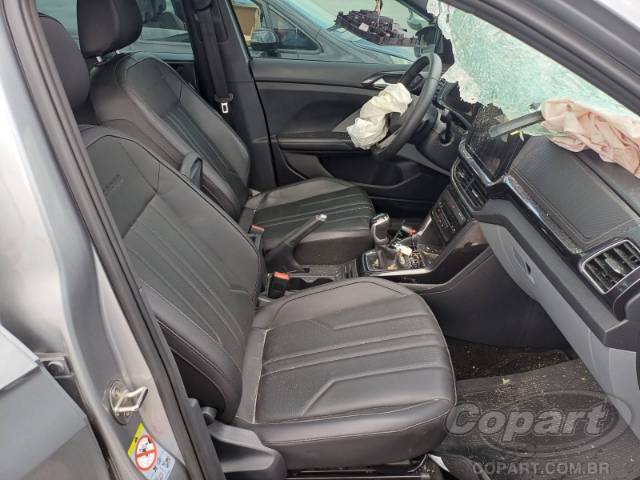 2025 VOLKSWAGEN T-CROSS 