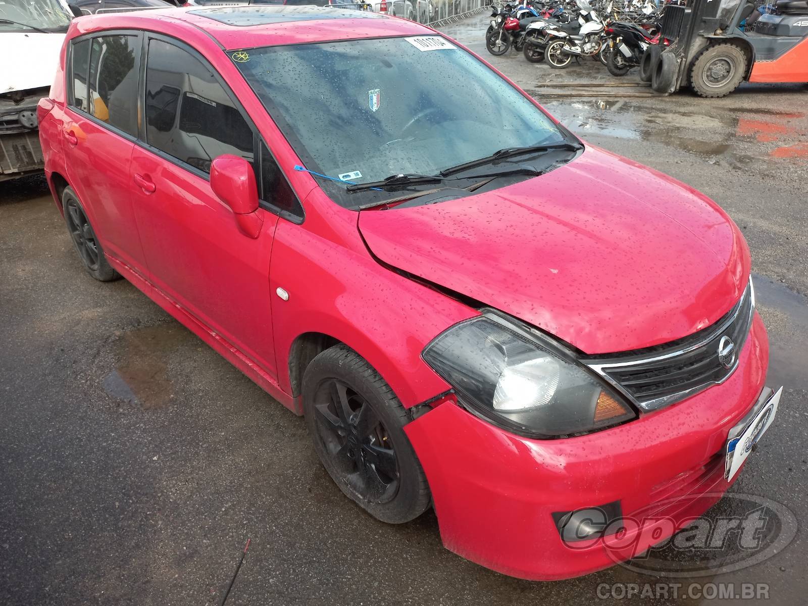 Veículo Nissan Tiida Nissan Tiida SL 1.8 16V 2013 2013 em leilão