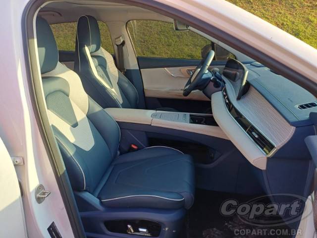 2026 OMODA E5 