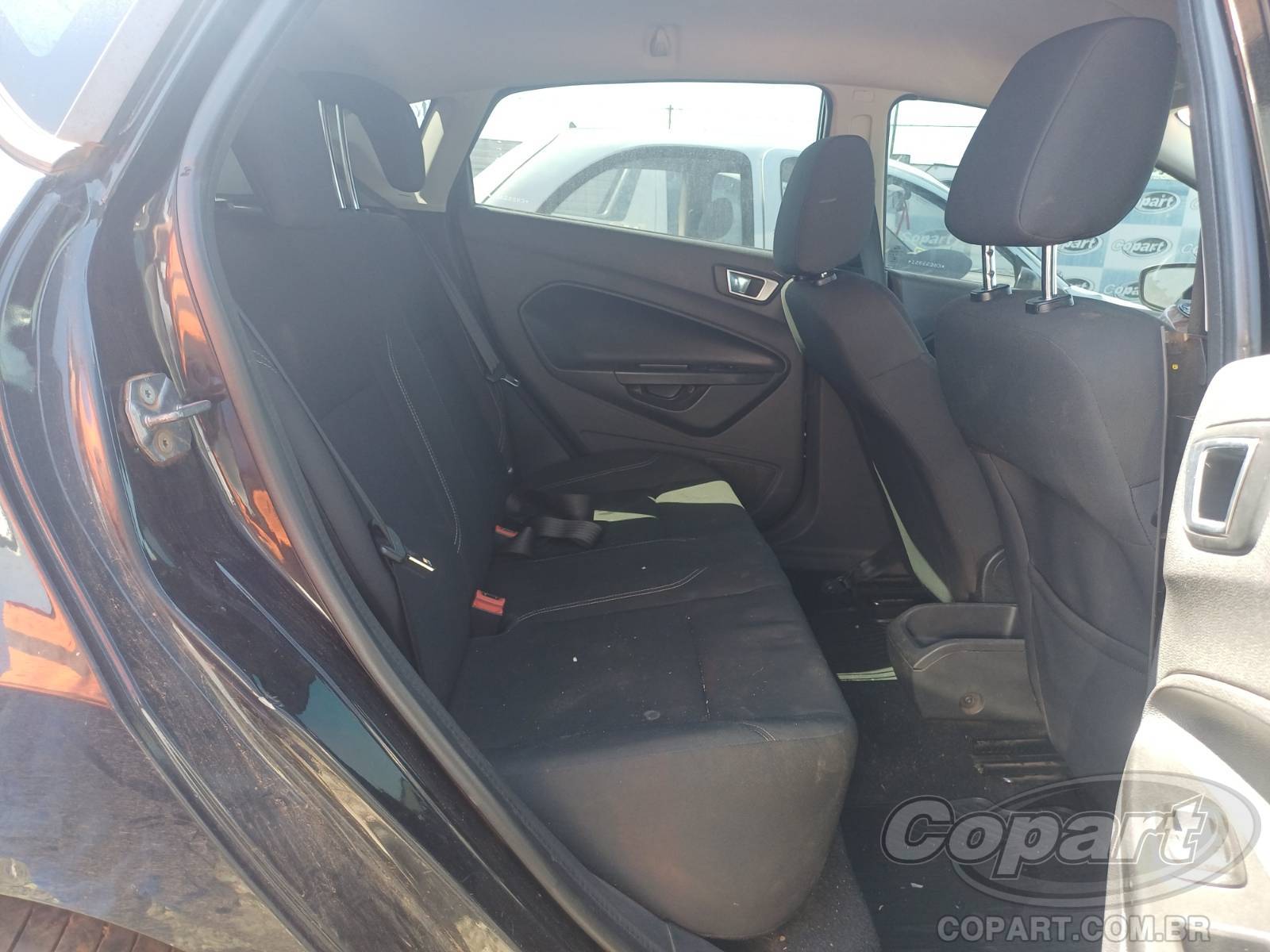 2014 FORD FIESTA — foto 6 de 10