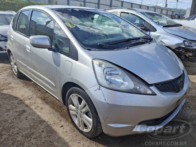 2010 HONDA FIT 