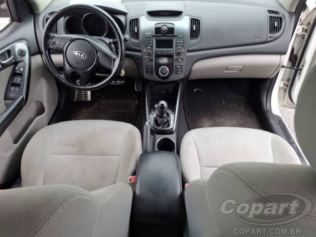 2013 KIA CERATO 