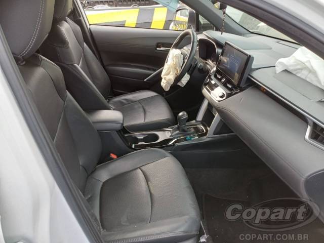 2024 TOYOTA COROLLA CROSS 